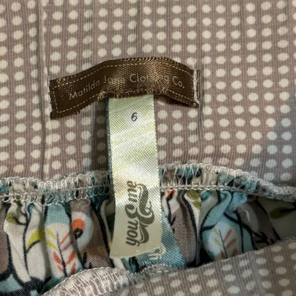 Matilda Jane modern Art Gabby skirt size 6 - Picture 4 of 9